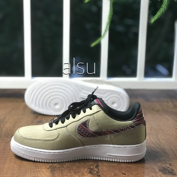 NWT Nike Air Force 1’07 LV 8 Khaki WMNS - Picture 3 of 8